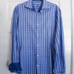 Beautiful men's dress shirt. Bugatchi, medium shaped fit, great condition.